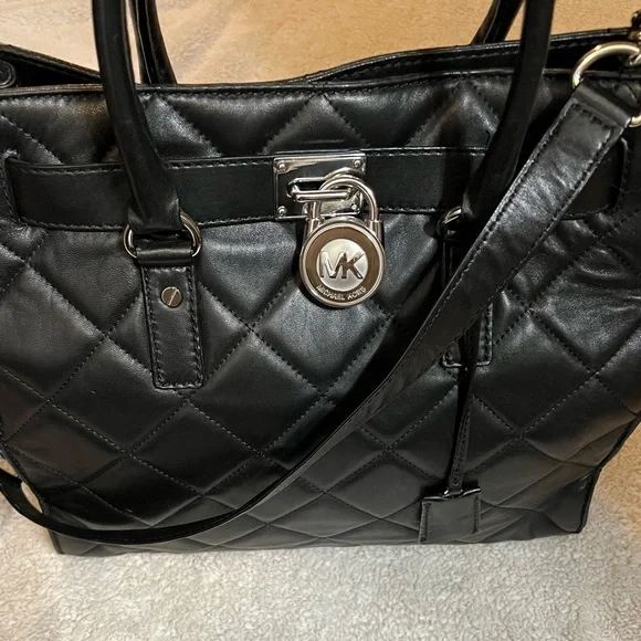 Michael Kors Large Hamilton Quilted Tote - Picture 2 of 10